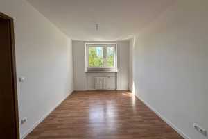 Geräumige 3-Zimmer-Wohnung in Nürnberg mit Balkon – Olivenweg 50, 90441 Nürnberg – Vorschaubild 4