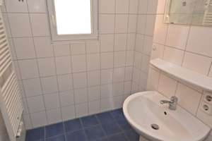 Renditestark vermietete 3-Raum-WE mit Loggia und Stellplatz im schönen Ebersdorf! – Franz-Wiesner-Straße 48, 9131 Ebersdorf, Chemnitz – Vorschaubild 9