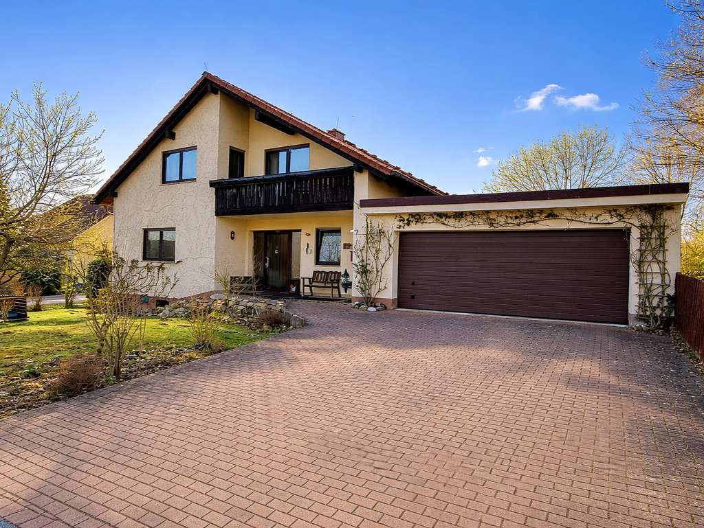 Immobilie in Itzgrund - Großzügiges Wohnerlebnis mit Panoramablick: Ihr neues Zuhause im Itzgrund - Bild 0