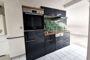 Ein Preis: 2 Wohnungen inkl. Garage für 155.000 € in Pfhm zu verkaufen!