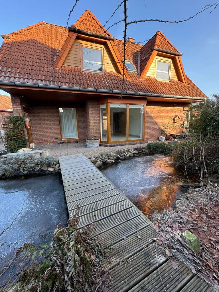 Immobilie in Isenbüttel - Charmantes Einfamilienhaus in bester Lage von Isenbüttel – Einzugsbereit! - Bild 0