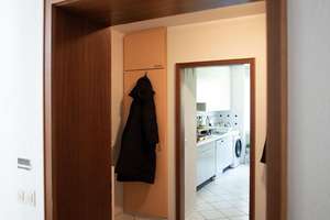 Gepflegte, ruhige 2-Zimmer-Wohnung mit Balkon und EBK in Saarbrücken-Rotenbühl – Die vollständige Adresse der Immobilie erhältst du vom Anbieter., 66123 St. Johann, Saarbrücken – Vorschaubild 3
