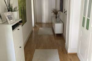 Wohnen am Günthersburgpark mit Balkon, Stilaltbau – 60389 Nordend-Ost, Frankfurt am Main – Vorschaubild 7
