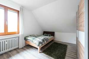 Ruhig gelegenes Wohnhaus mit ehemaliger Praxis in Bielefeld-Ummeln! – Die vollständige Adresse der Immobilie erhältst du vom Anbieter., 33649 Brackwede, Bielefeld – Vorschaubild 13