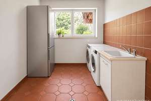 Ein Haus mit Seele – großzügiges Familienanwesen in einer der schönsten Lagen Gräfelfings – 82166 Gräfelfing – Vorschaubild 5
