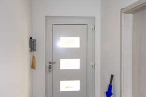Wohnen und Arbeiten kombiniert: Neuwertiges KNX-gesteuertes Haus plus Doppelhaushälfte mit ELW – Die vollständige Adresse der Immobilie erhältst du vom Anbieter., 67063 Friesenheim, Ludwigshafen am Rhein – Vorschaubild 28