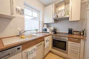 Barrierearme 2-Zimmer-Wohnung mit Terrasse, Garten & TG-Stellplatz – 65719 Hofheim am Taunus – Vorschaubild 4