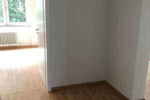 3-Zimmerwohnung in Pforzheim-Dillweissenstein mit 2 Balkonen, Waschraum, Keller und TG-Stellplatz – Hirsauer Straße 17, 75180 Dillweißenstein, Pforzheim – Vorschaubild 45