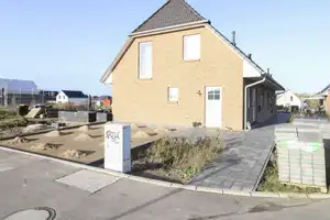 Neuwertige 4-Zi.-DHH in Seenähe mit gestaltbarem Außenbereich nahe Schwerin – Parchim (Kreis) – Vorschaubild 23