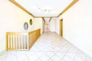 Exklusives Familienhaus mit Pool in begehrter Wohnlage von Magdeburg – 39130 Neu Olvenstedt, Magdeburg – Vorschaubild 13