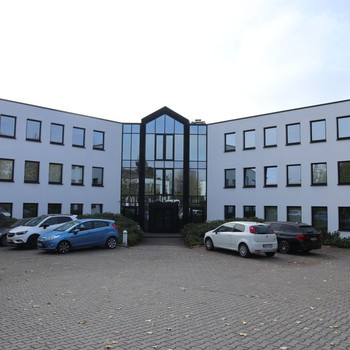 215 m² | Ihr neues Büro in Dortmund-Aplerbeck | renovierte EG Fläche inkl. Keller 