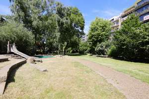 AUFZUG, FUSSBODENHEIZUNG & 5.500 m² QUARTIERSPARK - GRÜNE OASE - MITTEN IN BEGEHRTER KIEZ-LAGE – Schwiebusser Str. 45 aa, 10965 Kreuzberg, Berlin – Vorschaubild 34