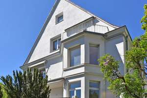 Repräsentatives Wohnanwesen! Beste Wohn- und Aussichtslage – Die vollständige Adresse der Immobilie erhältst du vom Anbieter., 70192 Lenzhalde, Stuttgart – Vorschaubild 1