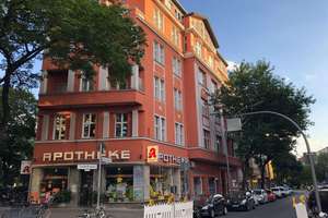 Attraktive Kapitalanlage mit Entwicklungspotenzial: Altbau-Praxis in Tempelhof – Preis verhandelbar