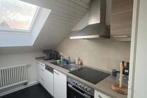 Helle, gemütliche Dachgeschosswohnung mit großzügigem Wohnraum und Blick auf die Schwäbische Alb – Die vollständige Adresse der Immobilie erhältst du vom Anbieter., 72760 Reutlingen-Mitte, Reutlingen – Vorschaubild 7