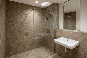 Neubau-Erstbezug in Charlottenburg-Westend – Stilvolle 1,5-Zimmer-Wohnung mit großer Terrasse  – Reichstrasse 56, 14052 Westend, Berlin – Vorschaubild 4
