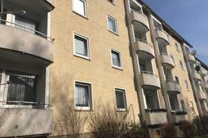 Frisch modernisierte Wohnung mit Balkon – Diltheystraße 12, 65203 Wiesbaden – Vorschaubild 1