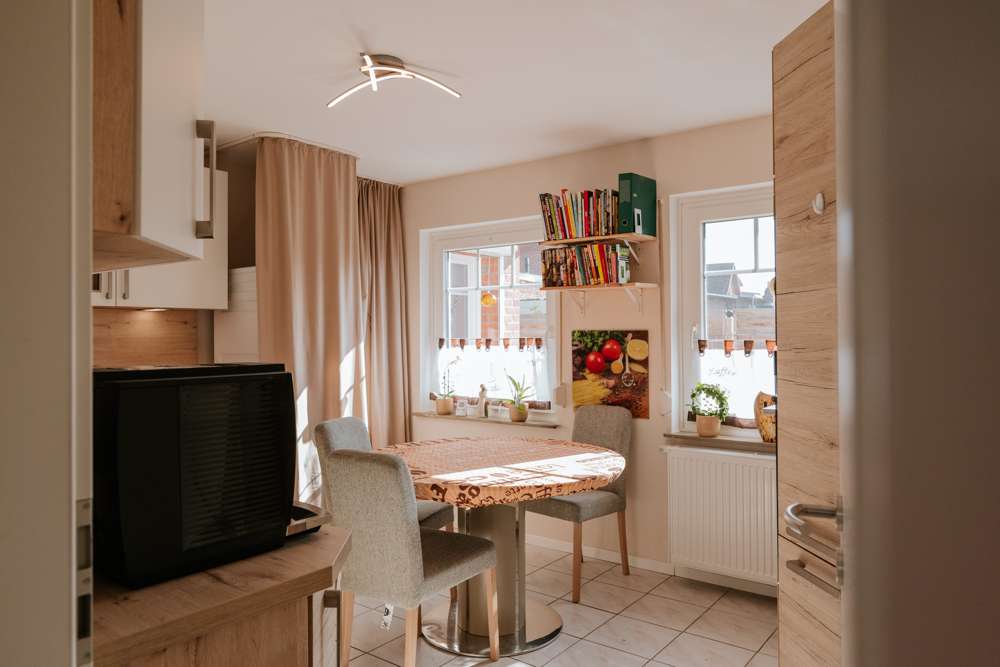 Immobilie in Ratzeburg - Ratzeburg: Hier passt das ganze Leben rein – saniertes Einfamilienhaus mit Garten zu kaufen! - Bild 4