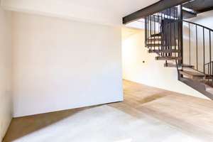 Loft-Refugium mit Gartenanteil und Dachterrasse in Hinterhof-Oase – Die vollständige Adresse der Immobilie erhältst du vom Anbieter., 40227 Oberbilk, Düsseldorf – Vorschaubild 12