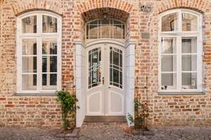 Liebevoll saniertes Mehrfamilienhaus mit 7 Wohneinheiten auf der Altstadtinsel  - Kulturdenkmal! – Die vollständige Adresse der Immobilie erhältst du vom Anbieter., 23552 Innenstadt, Lübeck – Vorschaubild 2