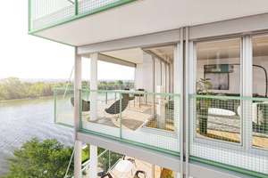 Großzügigkeit trifft Lage: 5-Zimmer-Wohnung in erster Reihe