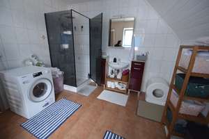 Liebevoll renoviertes Haus mit großer Terrasse und gehobener Ausstattung – Rosentalstraße 25, 65375 Oestrich-Winkel – Vorschaubild 8