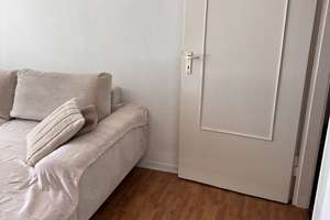 UNTERMIETE: Schöne 2-Zimmer-Wohnung mit Balkon, Aufzug & Blick auf den Rheinturm ab dem 01.07. – Die vollständige Adresse der Immobilie erhältst du vom Anbieter., 40474 Golzheim, Düsseldorf – Vorschaubild 6