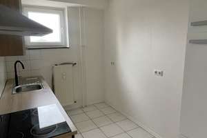 Für Singles - Helle Wohnung mit Balkon und fantastischen Ausblick ins Grüne! – Ricarda-Huch-Straße 11, 55122 Hartenberg-Münchfeld, Mainz – Vorschaubild 16