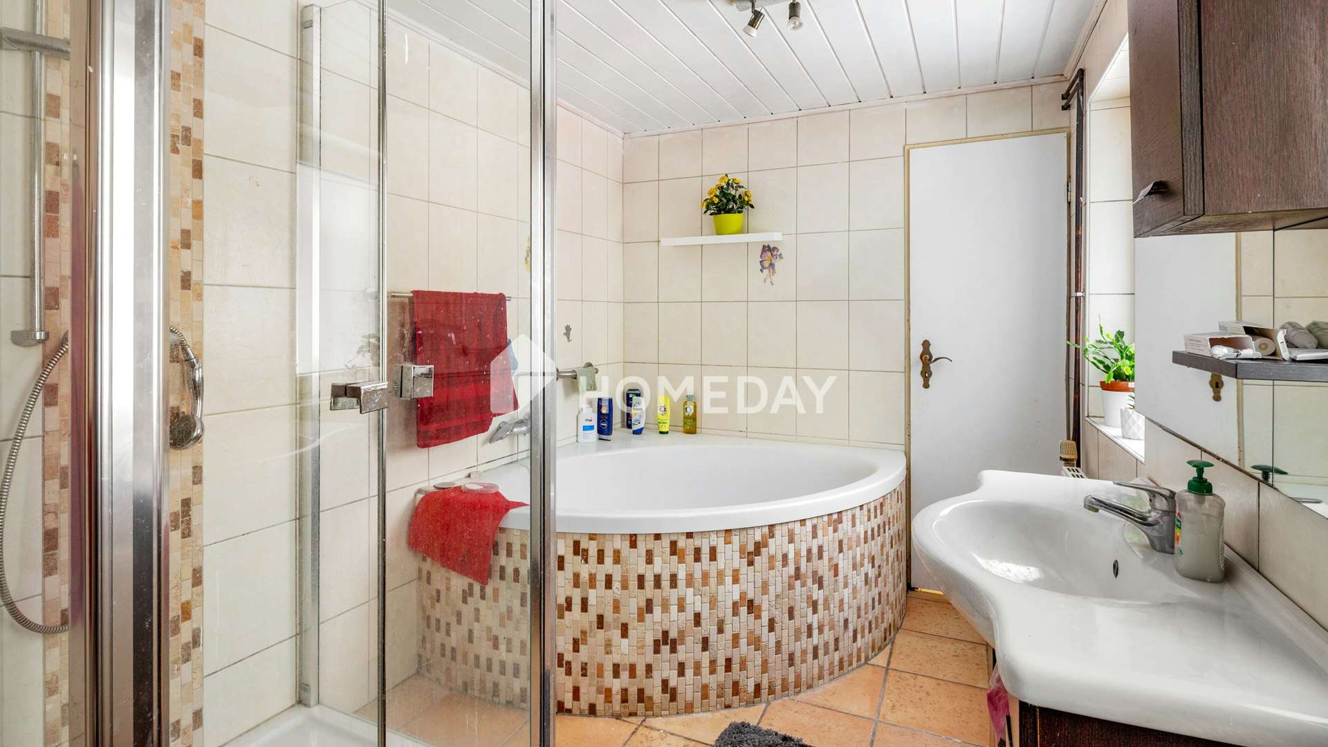 Immobilie in Goosefeld - Charmantes Einfamilienhaus mit Weitblick auf großzügigem Naturgrundstück - Bild 3