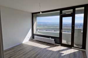 Schöne 4-Zimmer-Wohnung in Vogelstang Zentrum ! – Geraer Ring 10, 68309 Mannheim – Vorschaubild 1