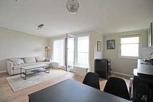 Bezugsfreie 2-Zimmer Dachgeschosswohnung in beliebter Kiezlage – Die vollständige Adresse der Immobilie erhältst du vom Anbieter., 13357 Gesundbrunnen, Berlin – Vorschaubild 7