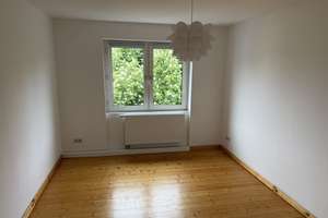 Zwei Zimmer in Kassel: Modernisiertes Apartment mit Einbauküche – Die vollständige Adresse der Immobilie erhältst du vom Anbieter., 34125 Wesertor, Kassel – Vorschaubild 3