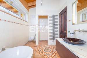 Einzigartige Villa in Schongau mit EBK und 3- Garagen – Die vollständige Adresse der Immobilie erhältst du vom Anbieter., 86956 Schongau – Vorschaubild 12