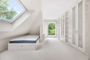 Das Weiße Haus - Stilvolle Villa in hervorragender Lage von Othmarschen  – Die vollständige Adresse der Immobilie erhältst du vom Anbieter., 22605 Othmarschen, Hamburg – Vorschaubild 15
