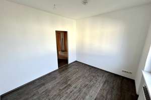 Schöne Maisonette mit Einbauküche erwartet Sie !  – Herweghstraße 29, 39114 Cracau, Magdeburg – Vorschaubild 3