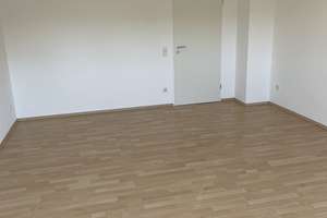 Lichtdurchflutete 3-Zimmer-Dachgeschosswohnung im schönen Mainz Drais – Die vollständige Adresse der Immobilie erhältst du vom Anbieter., 55127 Drais, Mainz – Vorschaubild 3
