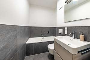 Exklusive 4-Zimmer-Wohnung mit Terrasse und Garten in ruhiger Lage in München-Daglfing (Bogenhausen) – Die vollständige Adresse der Immobilie erhältst du vom Anbieter., 81929 Daglfing, München – Vorschaubild 10