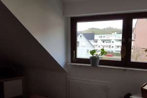 Schöne 3  Zimmer Dachgeschoss Wohnung in Stuttgart, Wangen – Die vollständige Adresse der Immobilie erhältst du vom Anbieter., 70327 Wangen, Stuttgart – Vorschaubild 11