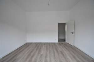 Modernes Wohnen am Marktplatz! Renoviert 2-Zi-Whg in DU-Beeck – Marktplatz 18, 47139 Beeck, Duisburg – Vorschaubild 6