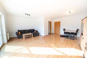 Moderne 2-ZKB mit Balkon, EBK & Stellplatz in kleinem Wohnhaus – 67069 Edigheim, Ludwigshafen am Rhein – Vorschaubild 4