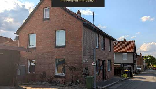 Bild von 7,4 % Rendite – Zweifamilienhaus ideal für Anleger