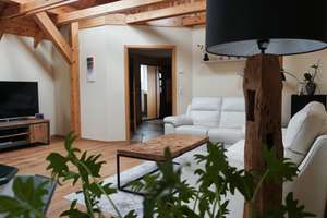 Anwesen mit Pension, 2 Wohnhäusern, Weinkeller, Pool & Sauna bei Zwenkauer See – Die vollständige Adresse der Immobilie erhältst du vom Anbieter., 4539 Groitzsch – Vorschaubild 15