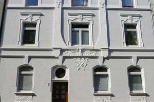 Vollständig renovierte 4-Raum-Wohnung mit Balkon in Wuppertal