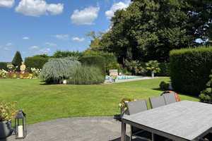 Traumhaftes Doppelhaus mit Pool, Weitblick & hochwertiger mod, Ausstattung - in ruhiger Lage – Laurentiusstr. 11A, 41189 Mönchengladbach – Vorschaubild 3