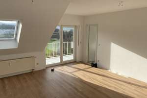 Maisonette-Wohnung 4ZKB mit Balkon