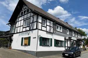 Bed & Breakfast, Restaurant oder einfach nur wohnen. Hier geht alles! – Die vollständige Adresse der Immobilie erhältst du vom Anbieter., 59955 Winterberg – Vorschaubild 1