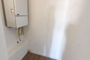 Erstbezug nach Renovierung: Helle 2-Zimmer-Wohnung mit EBK in Elberfeld (Ideal für WG & Paare)! – Viehhofstraße 55, 42117 Elberfeld West, Wuppertal – Vorschaubild 8