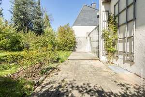 Charmantes Reiheneckhaus mit viel Potenzial und herrlichem Westgarten in zentraler Wohnlage – Die vollständige Adresse der Immobilie erhältst du vom Anbieter., 81925 Herzogpark, München – Vorschaubild 13