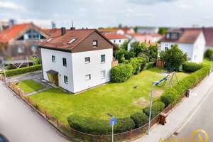 Freistehendes Zwei-/Dreifamilienhaus mit 996 m² Grundstück & großem Garten – Die vollständige Adresse der Immobilie erhältst du vom Anbieter., 93059 Reinhausen, Regensburg – Vorschaubild 8