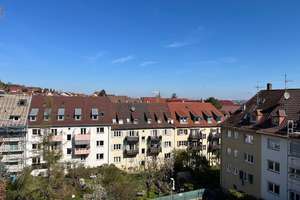 "Renovierungsbedürftige 2,5-Zi.-Wohnung in Stuttgart-Ost"